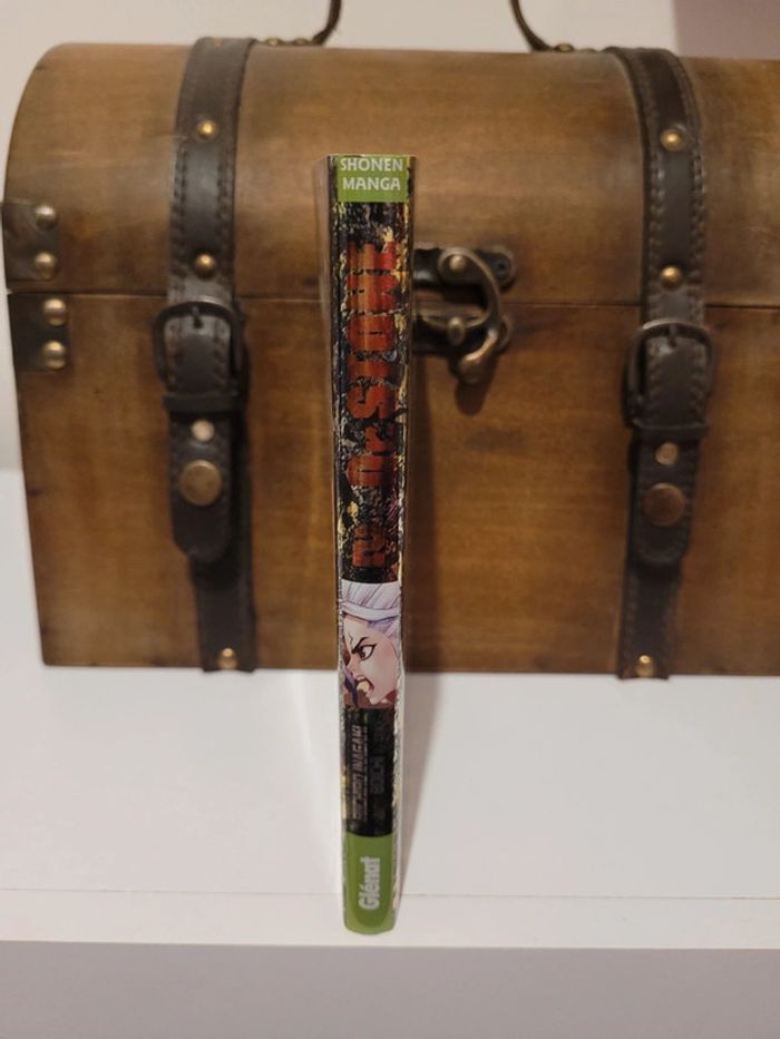 Manga Dr Stone tome 2 édition collector brillant premier tirage - photo numéro 3