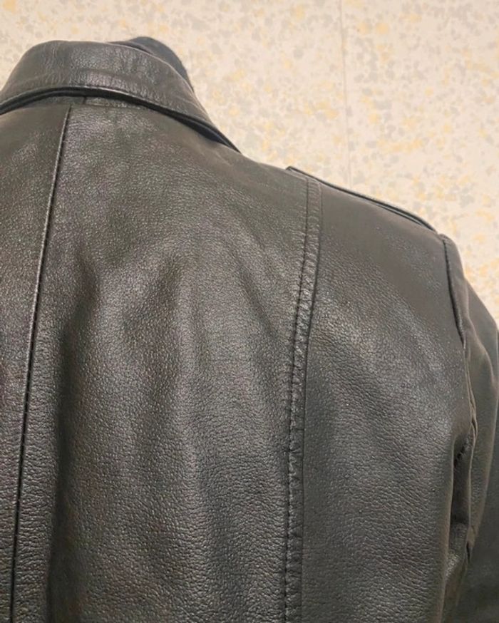 Veste en cuir vintage 38 - photo numéro 2