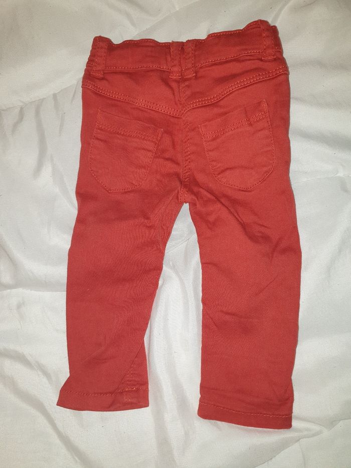 Jean rouge - photo numéro 3