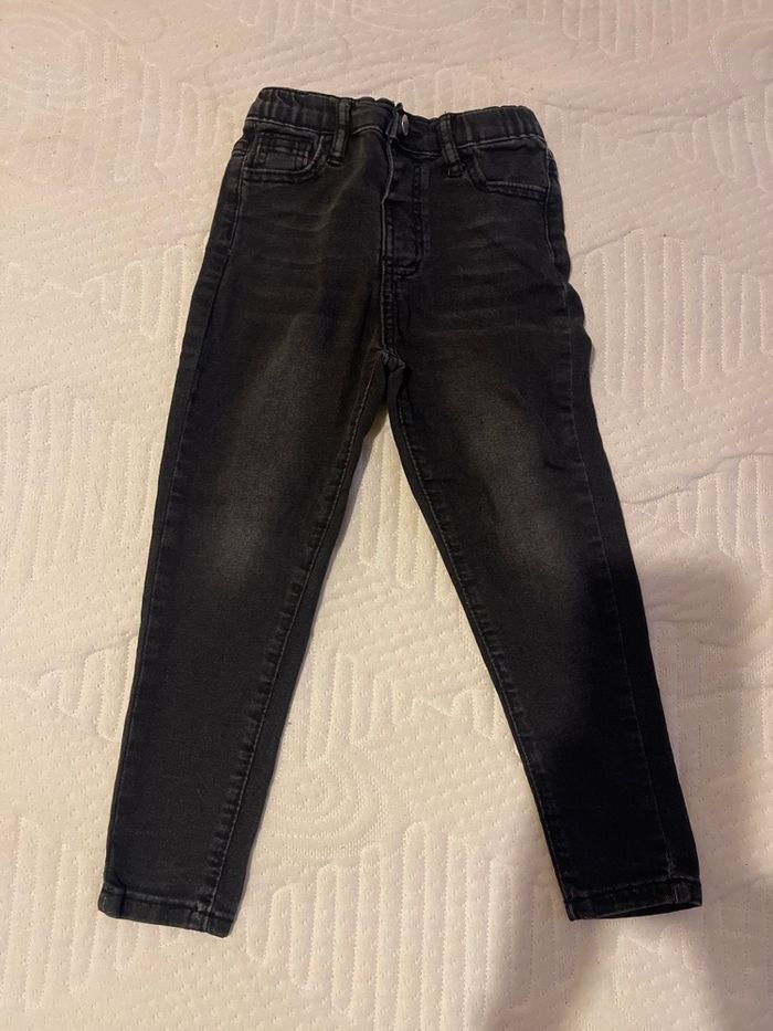 Lot pantalons 5 ans - photo numéro 3