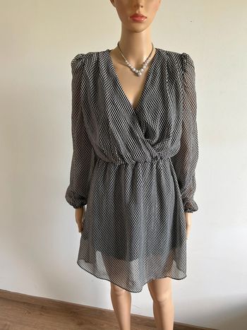 Robe imprimée à manches longues Naf Naf taille 38 jamais portée