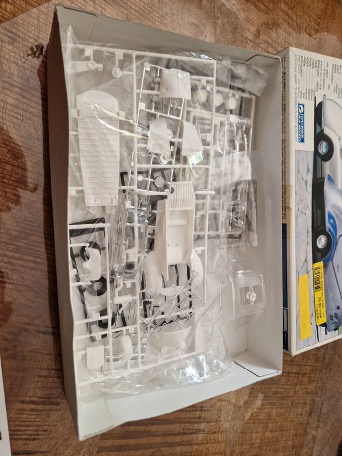 Maquette messerschmitt kr200 et bmw isetta 300 - photo numéro 4