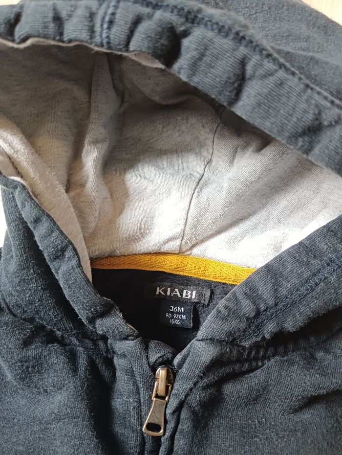 Sweat zippé Kiabi 36 mois - photo numéro 4