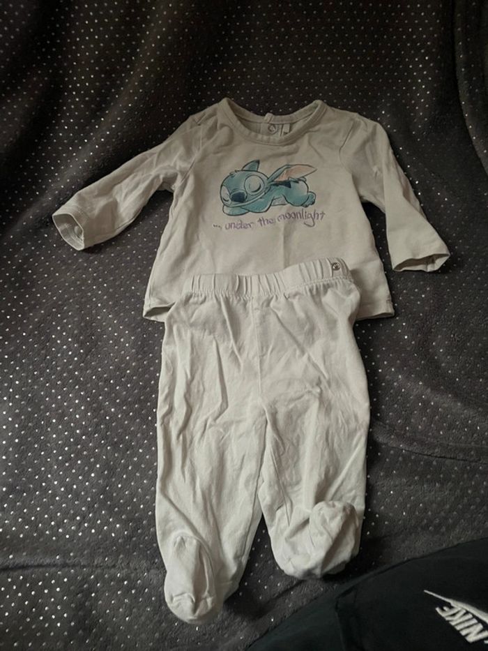 Pyjama 3 mois - photo numéro 2