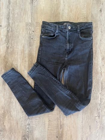 Jean noir taille haute