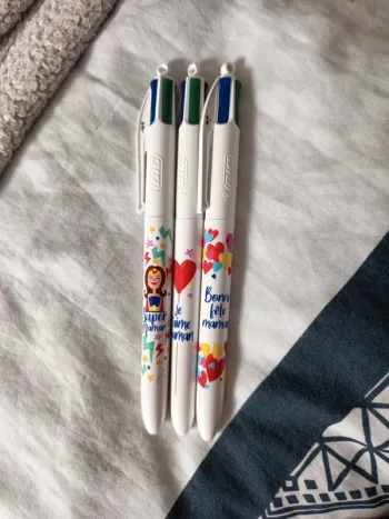 Stylos bic 4 couleurs super maman