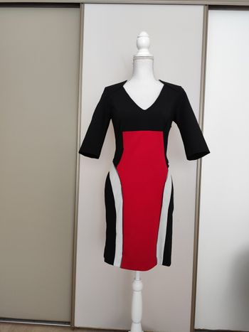 Robe Morgan taille 38 noir rouge blanc automne hiver