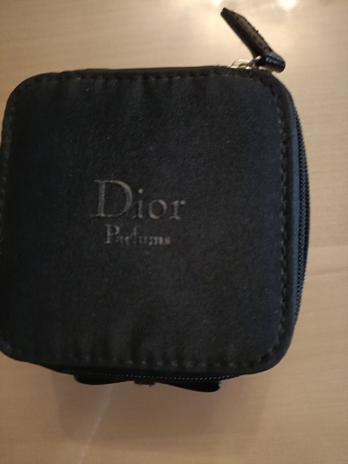 MIROIR DE POCHE DIOR ET SA PETITE POCHETTE MAQUILLAGE - photo numéro 6