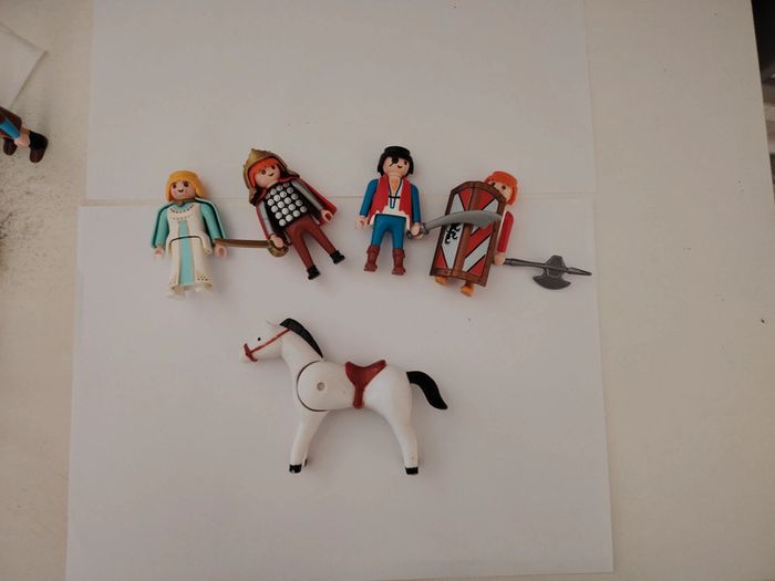 Lot 5 pièces chevalier roi princesse playmobil