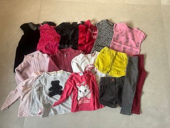 Lot #1 habits fille hiver 2 ans robe pantalon tee shirt gilet short