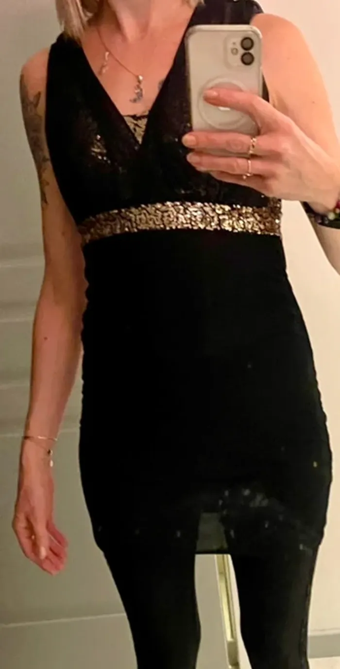 Robe à sequins argentés - Taille XS (34) - photo numéro 2