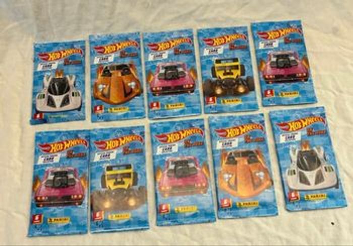 10 boosters cartes à collectionner Hotwheels on the Road