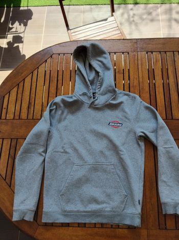 Sweat à capuche