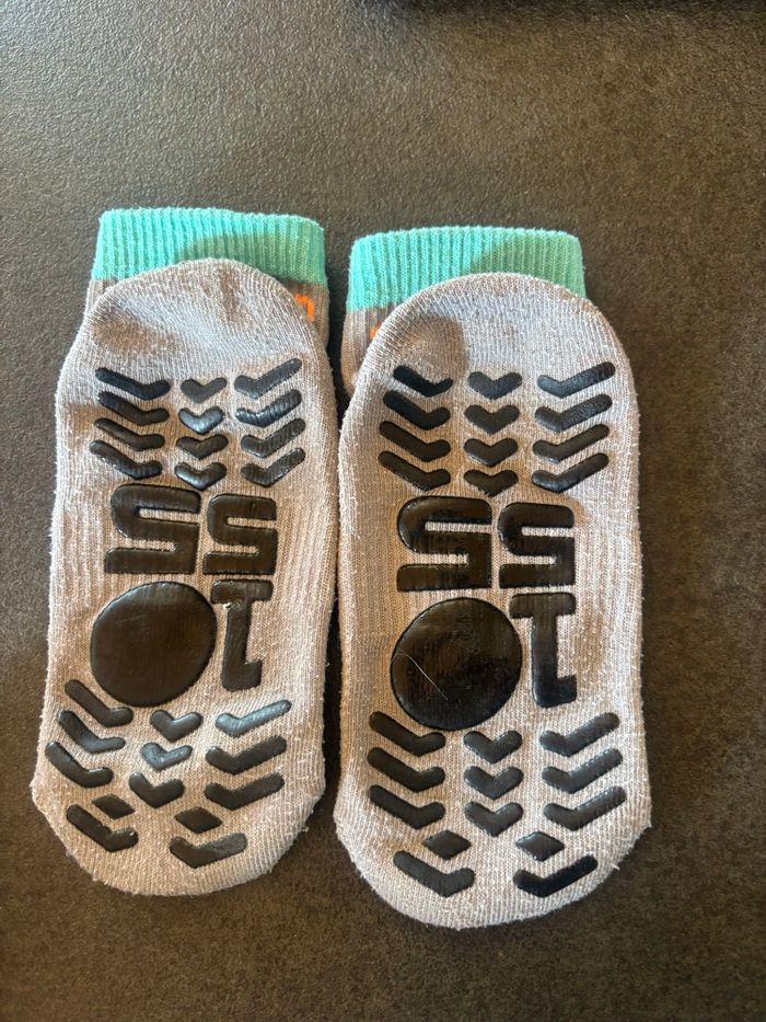Chaussettes antidérapantes - photo numéro 2