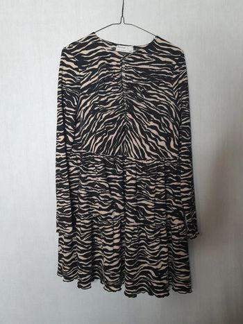 Robe zébrée bershka