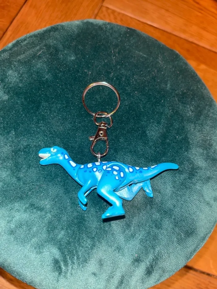 Porte clé playmobil dinosaure bleu