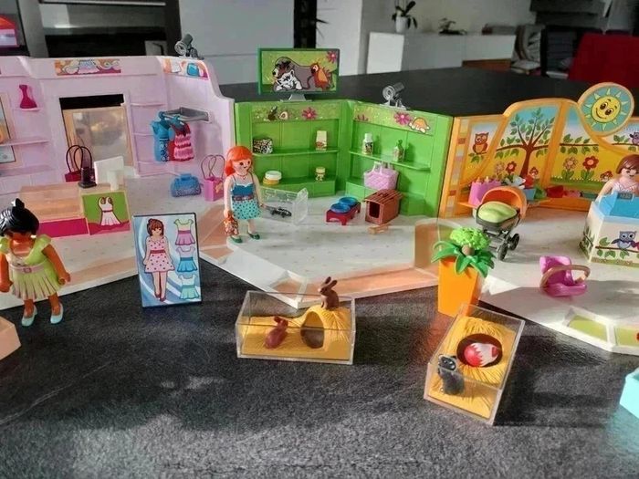60 € Playmobil 9078 galerie marchande + Playmobil 9079 magasin pour bébé - photo numéro 10