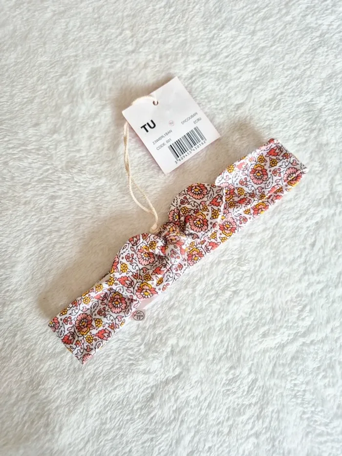 Bandeau a fleurs tape a l'œil