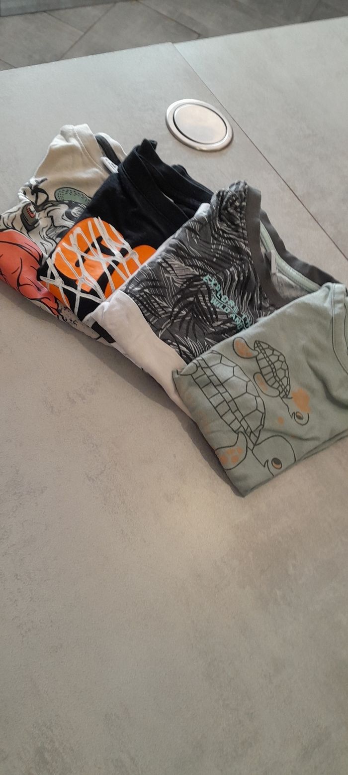 T shirts