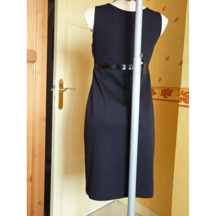 Robe noire Alain Manoukian - Taille 38 - photo numéro 4