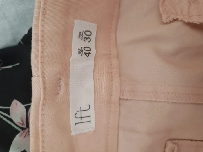 Pantalon rose lft taille L - photo numéro 4