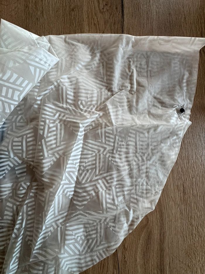 Poncho Ikks taille 3 neuf avec étiquette - photo numéro 10