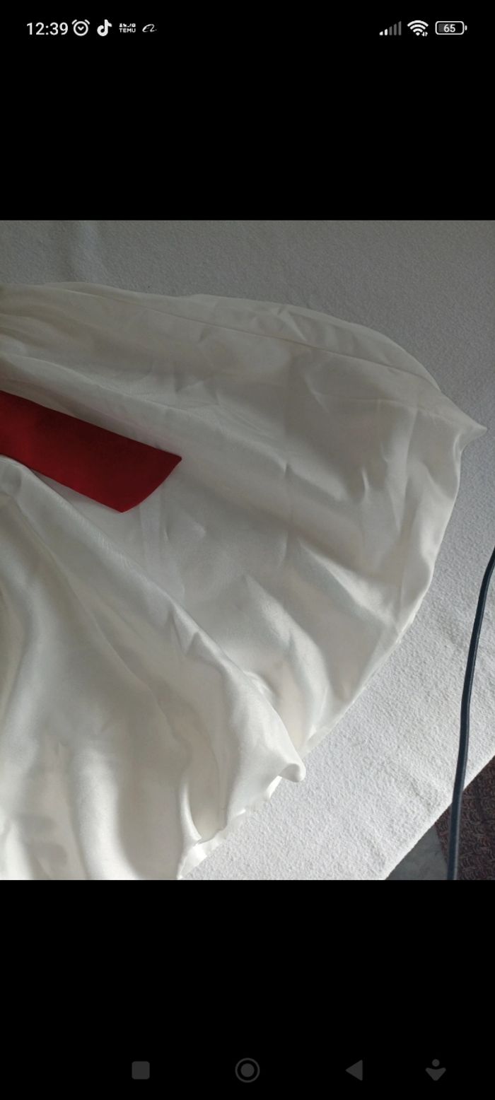 Jolie robe de cérémonie blanc cassé et rouge taille 6ans - photo numéro 3