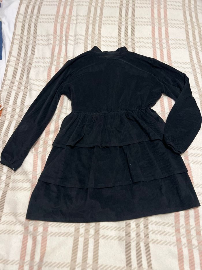 Robe noire en velour - photo numéro 2
