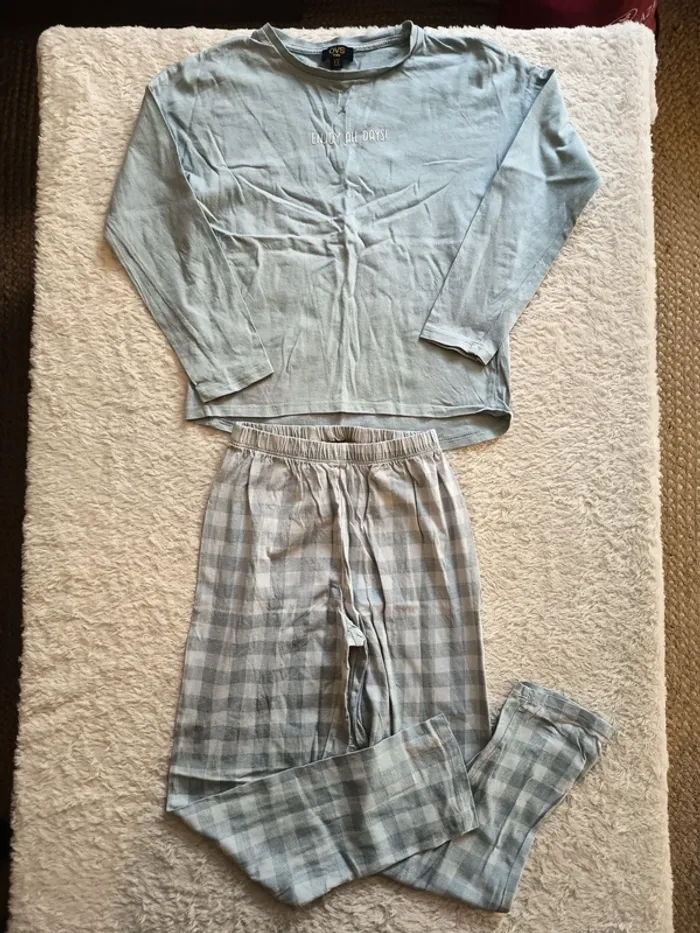 Pyjama 2 pièces léger mi saison OVS en 8-9 ans