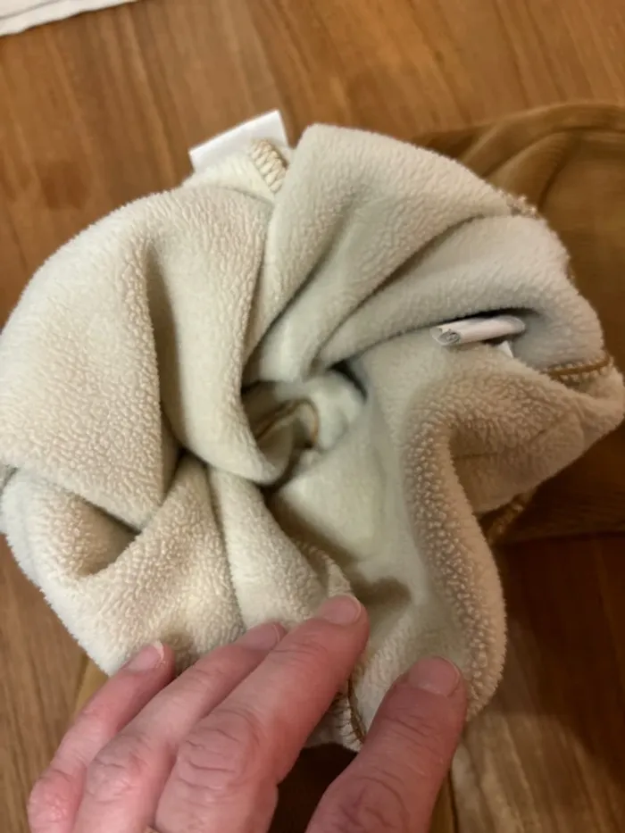 Pull kiabi 36 mois/pantalon velours chaud Zara 2/3 ans - photo numéro 4