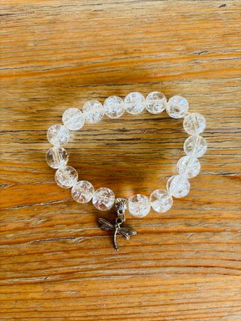 Bracelet à pendentif libellule