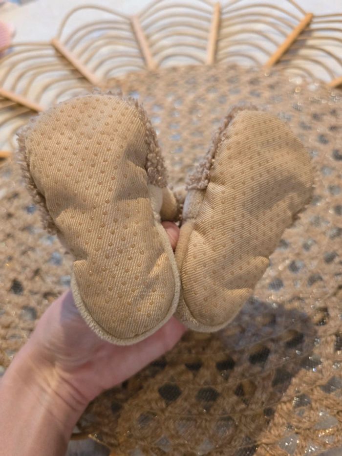 Chaussons marron - photo numéro 5