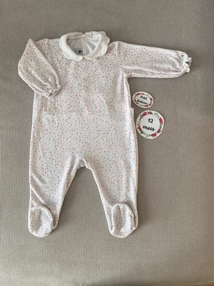Pyjama petit bateau 12 mois fille très bon état