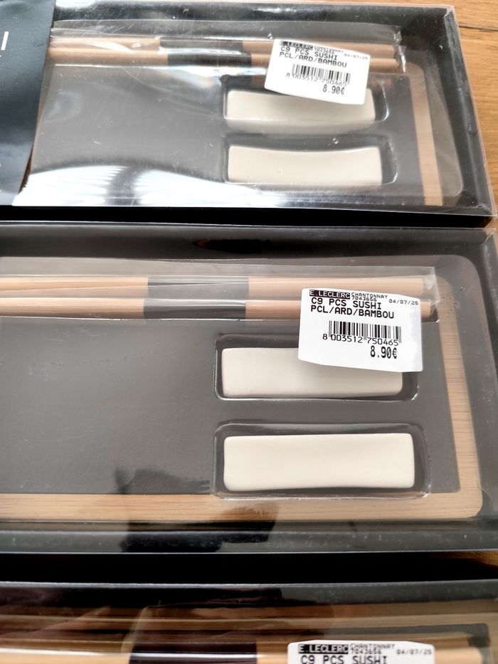 Box kit sushis neuf - photo numéro 2