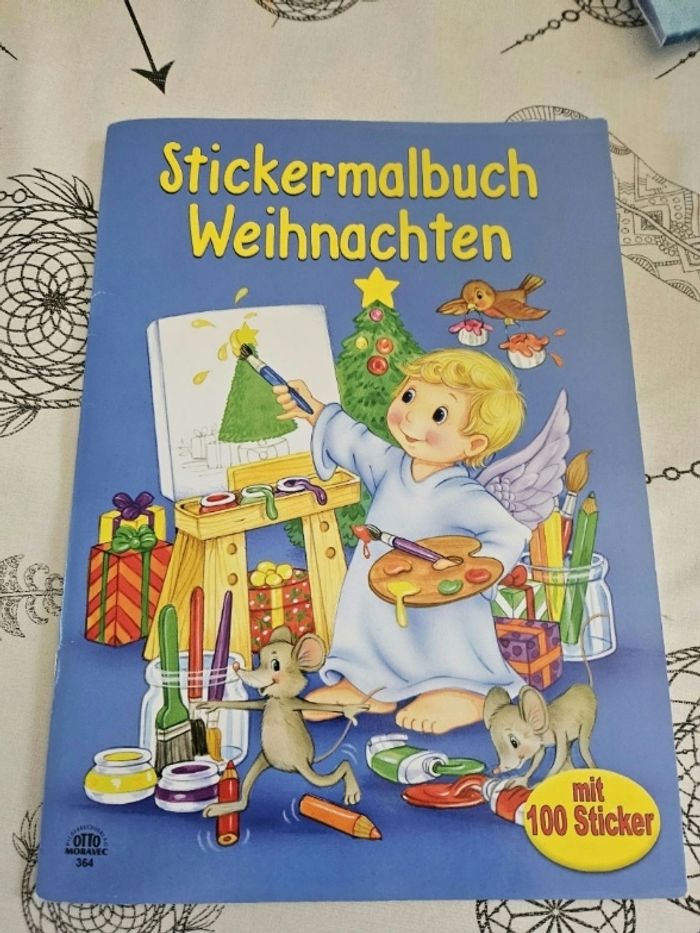 Livre de coloriage + autocollants Noël