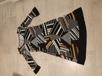 Robe graphique viscose taille XS (34)