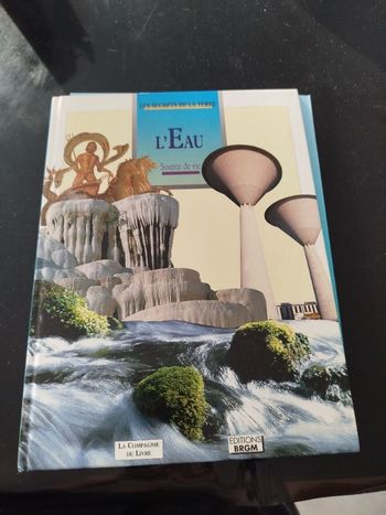 Les secrets de la terre  L' eau source de vie
