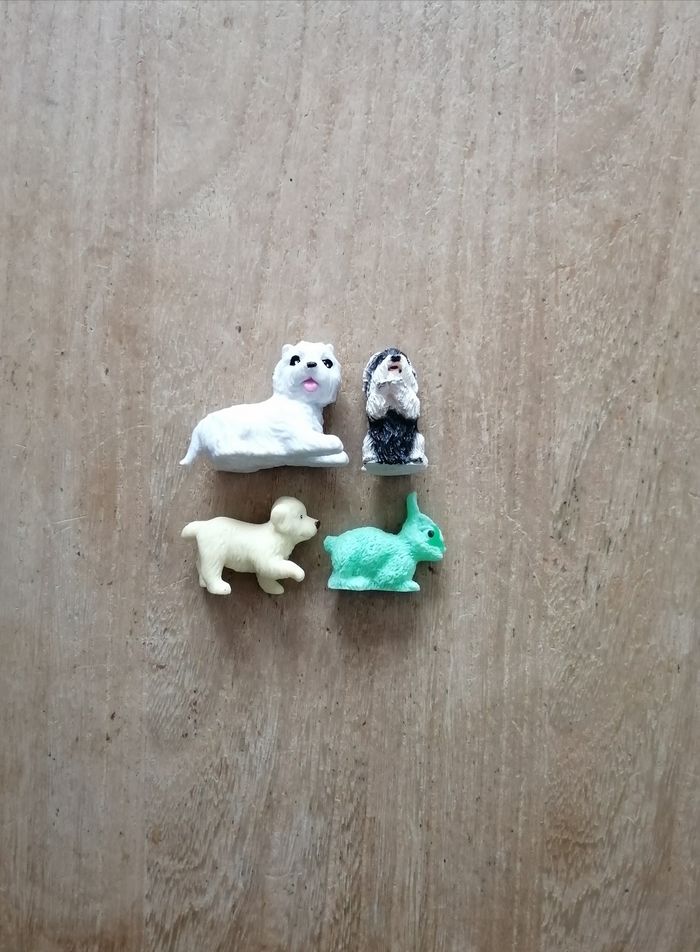 Lot de 4 figurines animaux