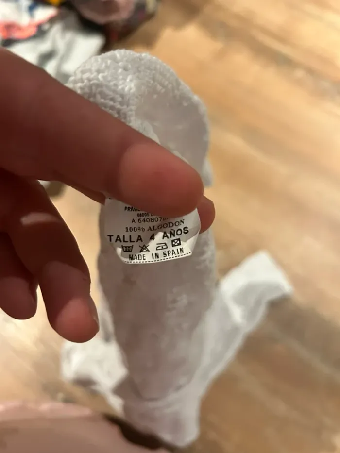 Gilet blanc Lola palacios 4 ans - photo numéro 3