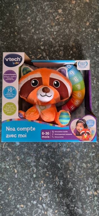 Jouet interactif Noa compte avec moi