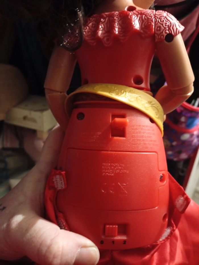 Poupée Elena d'Avalor - photo numéro 3