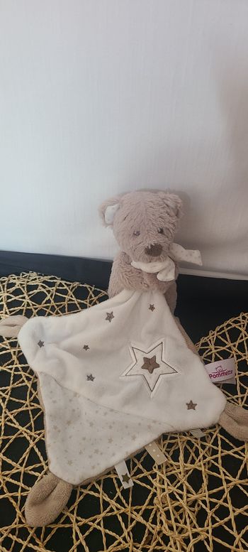 Doudou ours gris beige blanc marron POMMETTE mouchoir étoiles