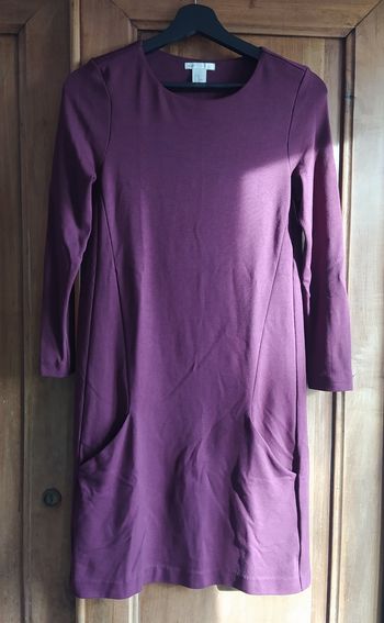 Robe H&M taille XS.