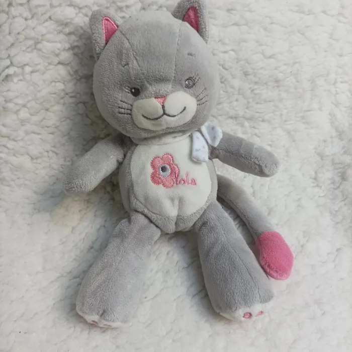 Peluche chat Lola