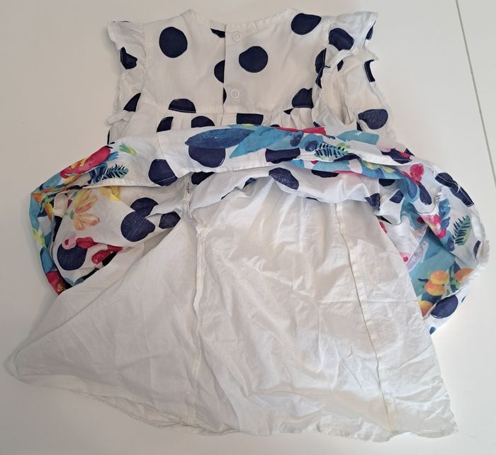 Superbe robe Catimini 3 ans TBE - photo numéro 6