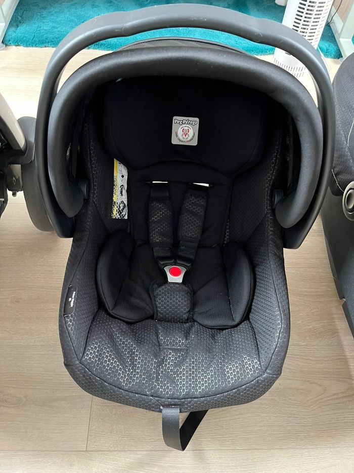 Poussette peg perego - photo numéro 3