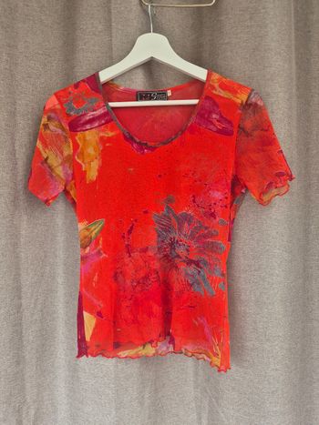 Top t-shirt fleurie taille M Quatre Vingt Jours