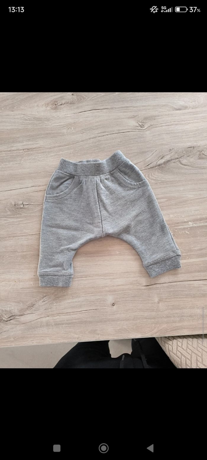 Pantalon taille 1 mois