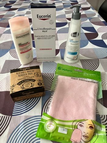 Lot cosmétique neuf 