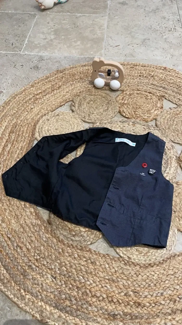 Gilet sans manche style boléro 18 mois - photo numéro 3